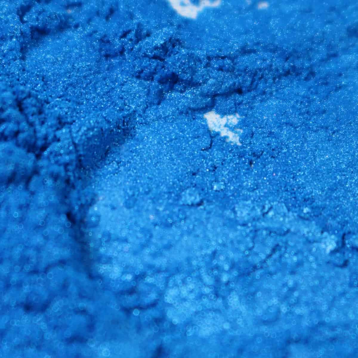 Blue mica pigment powder
