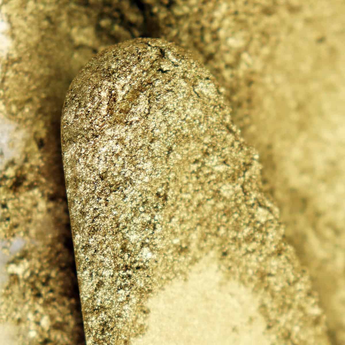 Flaxen Gold - Counter Culture DIY